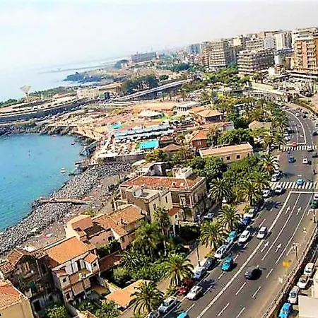 Seafront In The Pensjonat Katania